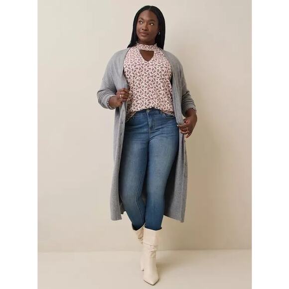 Torrid Textured Jersey Choker Smocked Top Womens 2X Cream Floral Peasant Prairie - Picture 2 of 9